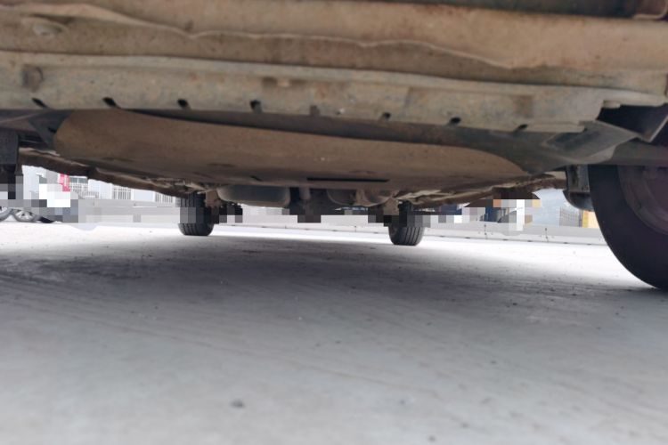 Used Wuling Hongguang 2015 1.5L S1 Standard China V-Emission Standards Chassis Front
