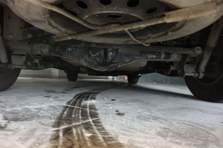 Used Wuling Hongguang 2015 1.5L S1 Standard China V-Emission Standards Chassis Rear