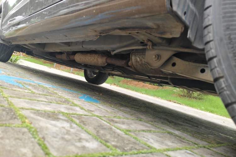 Used Wuling Hongguang 2015 1.5L S1 Standard China V-Emission Standards Chassis Rear Left