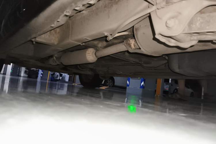 Used Wuling Hongguang 2015 1.5L S Basic Version China V Standard Chassis Rear Left