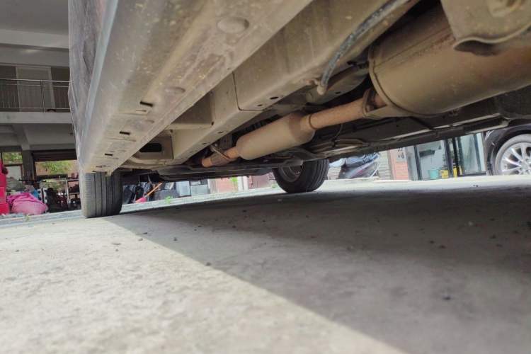 Used Wuling Hongguang 2015 1.5L S1 Comfort China V Standard Chassis Rear Left