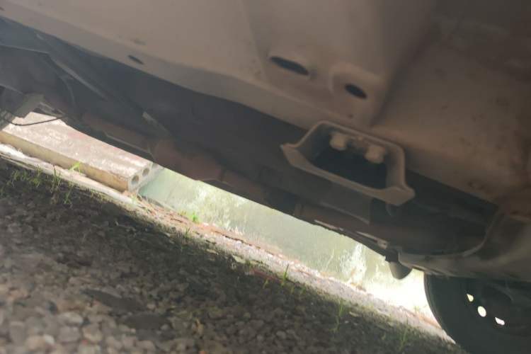 Used Wuling Hongguang 2015 1.2L S Base Model China V Standard Chassis Rear Left
