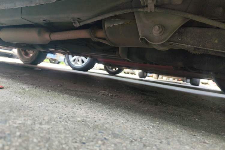 Used Wuling Hongguang 2015 1.5L S1 Standard China V-Emission Standards Chassis Rear Left