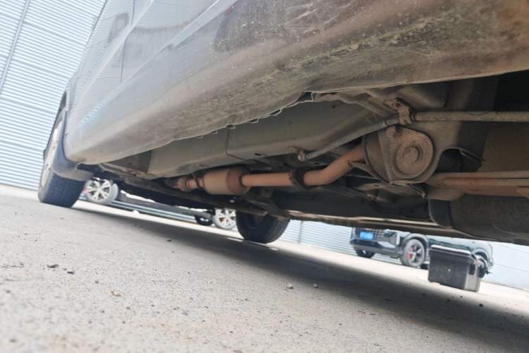 Used Wuling Hongguang 2015 1.2L S Base Model China IV Chassis Rear Left