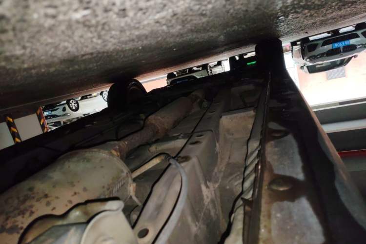 Used Wuling Hongguang 2015 1.5L S1 Comfort China V Standard Chassis Rear Left