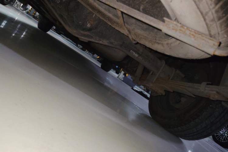 Used Wuling Hongguang 2015 1.5L S Base Model China IV Chassis Rear