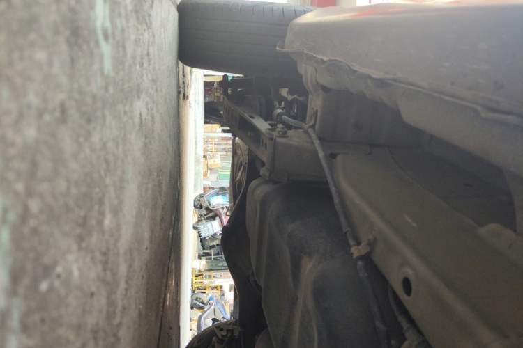 Used Wuling Hongguang 2015 1.5L S Base Model China IV Chassis Rear Right