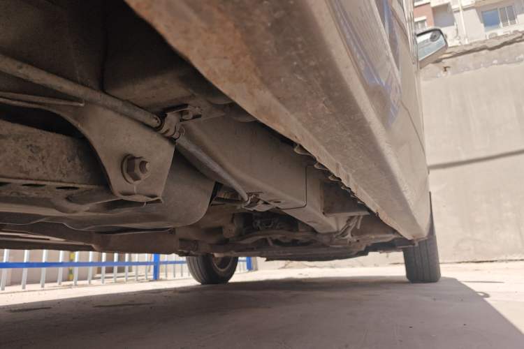 Used Wuling Hongguang 2015 1.5L S Basic Version China V Standard Chassis Rear Right