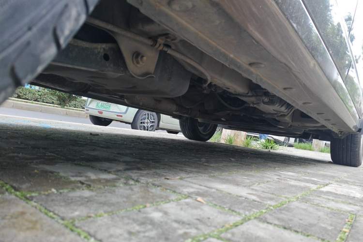 Used Wuling Hongguang 2015 1.5L S1 Standard China V-Emission Standards Chassis Rear Right