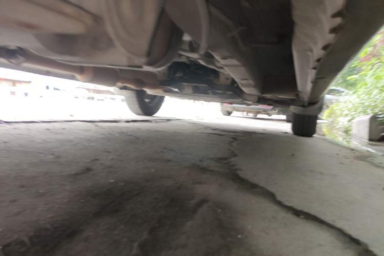Used Wuling Hongguang 2015 1.2L S Base Model China IV Chassis Rear Right