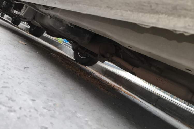 Used Wuling Hongguang 2015 1.5L S Basic Version China V Standard Chassis Rear Right