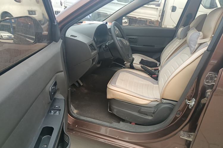 Used Wuling Hongguang 2015 1.2L S Base Model China IV Driver Seat