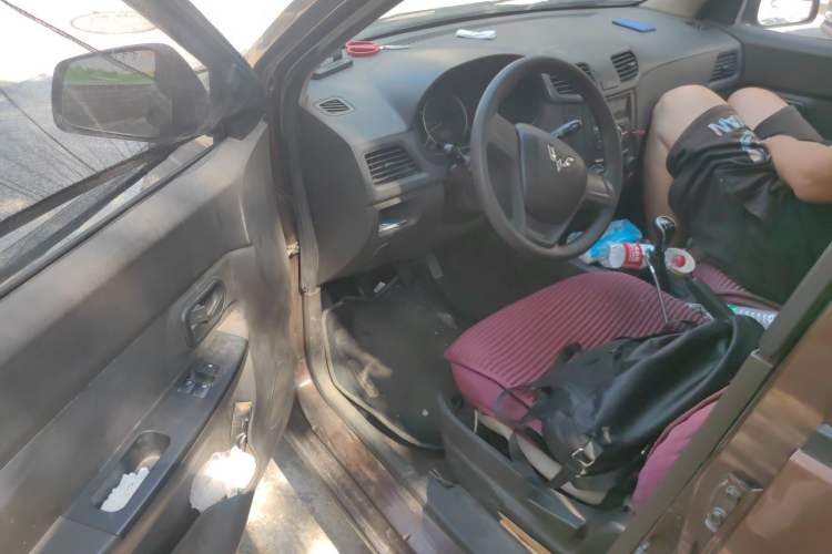 Used Wuling Hongguang 2015 1.5L S Base Model China IV Driver Seat