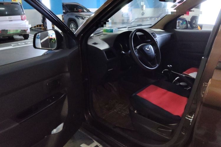 Used Wuling Hongguang 2015 1.2L S Base Model China V Standard Driver Seat