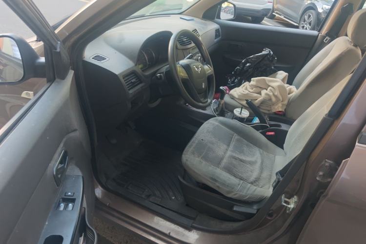 Used Wuling Hongguang 2015 1.2L S Base Model China V Standard Driver Seat