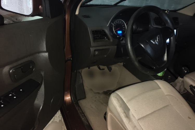 Used Wuling Hongguang 2015 1.5L S1 Standard China V-Emission Standards Driver Seat