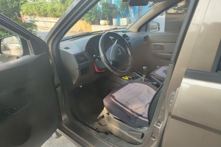 Used Wuling Hongguang 2015 1.5L S Basic Version China V Standard Driver Seat