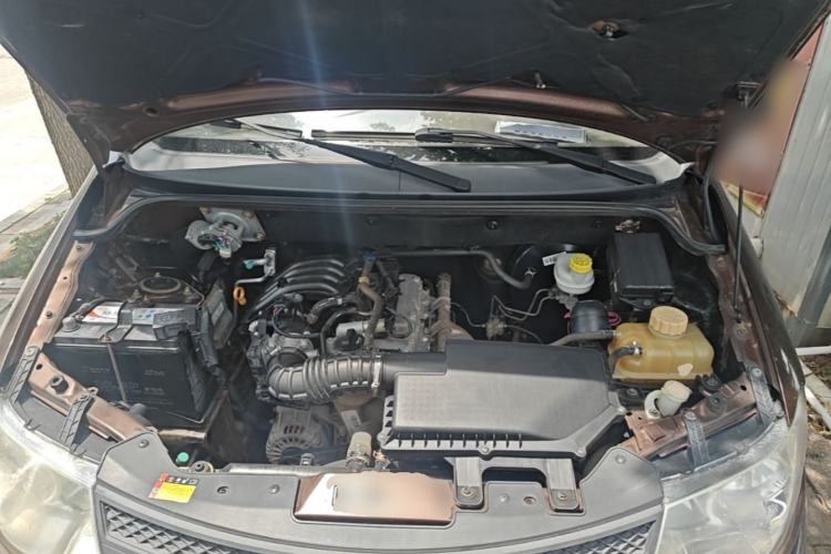 Used Wuling Hongguang 2015 1.2L S Base Model China V Standard Engine Bay