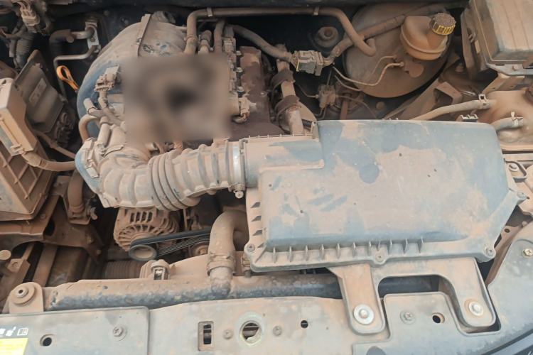 Used Wuling Hongguang 2015 1.2L S Base Model China IV Engine Bay