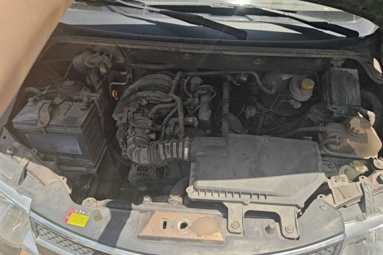 Used Wuling Hongguang 2015 1.2L S Base Model China V Standard Engine Bay