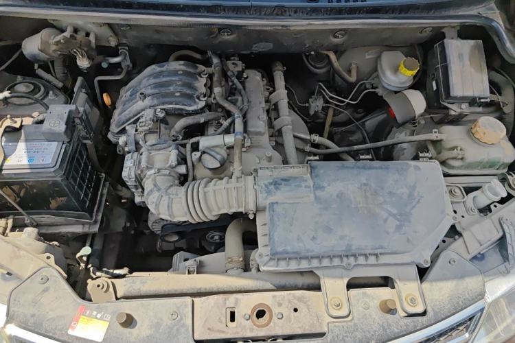 Used Wuling Hongguang 2015 1.2L S Base Model China IV Engine Bay