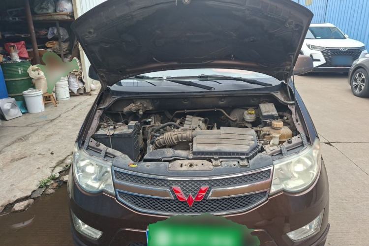 Used Wuling Hongguang 2015 1.5L S Base Model China IV Engine Bay