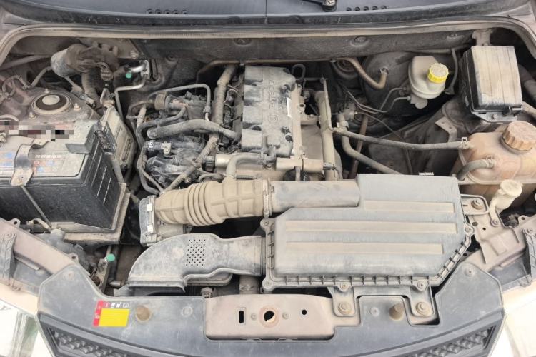 Used Wuling Hongguang 2015 1.5L S Base Model China IV Engine Bay