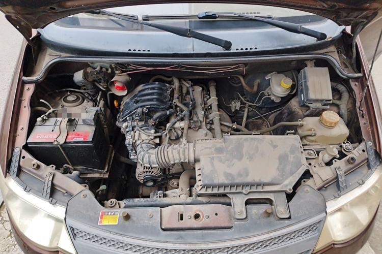 Used Wuling Hongguang 2015 1.2L S Base Model China V Standard Engine Bay