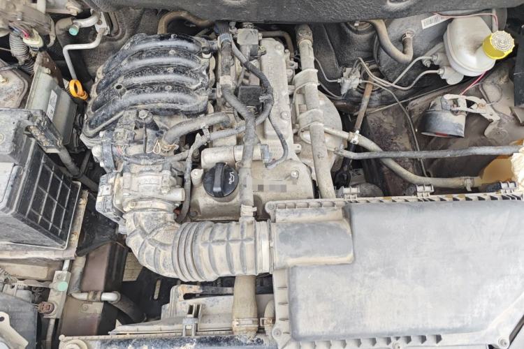 Used Wuling Hongguang 2015 1.2L S Base Model China V Standard Engine Bay