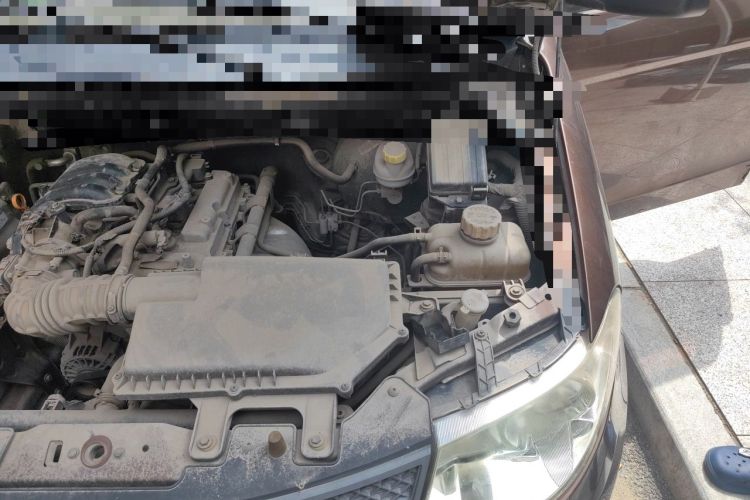 Used Wuling Hongguang 2015 1.2L S Base Model China V Standard Engine Bay Left