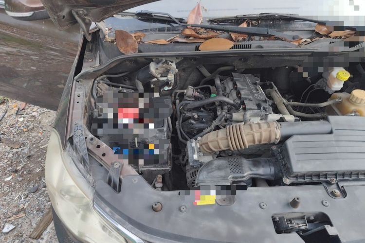 Used Wuling Hongguang 2015 1.5L S1 Comfort China V Standard Engine Bay Right