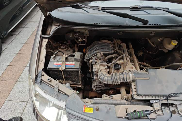 Used Wuling Hongguang 2015 1.2L S Base Model China V Standard Engine Bay Right