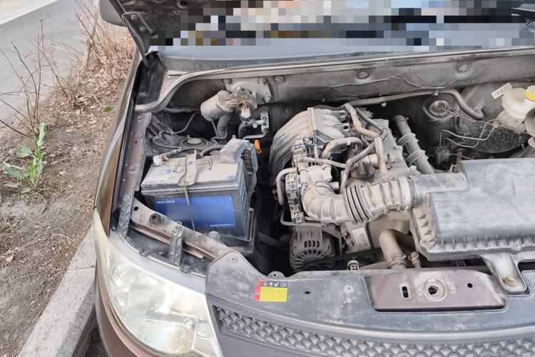 Used Wuling Hongguang 2015 1.2L S Base Model China IV Engine Bay Right