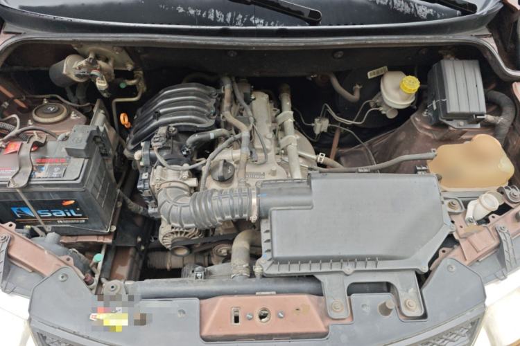 Used Wuling Hongguang 2015 1.2L S Base Model China V Standard Engine Bay