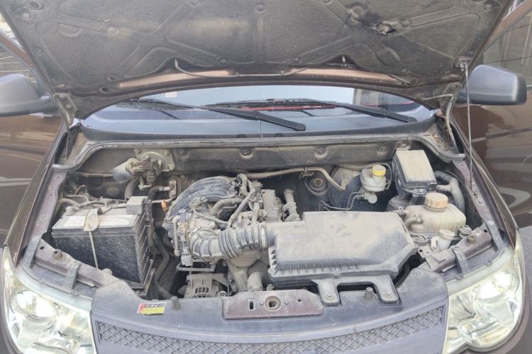 Used Wuling Hongguang 2015 1.2L S Base Model China V Standard Engine Bay