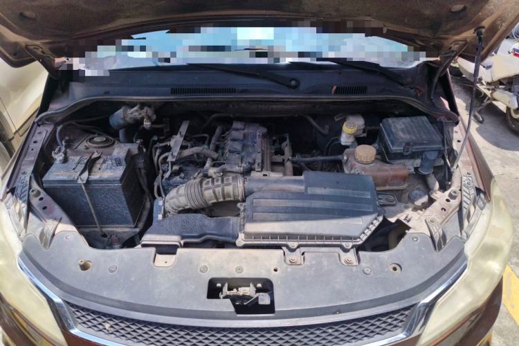 Used Wuling Hongguang 2015 1.5L S1 Luxury National Emission Standard V Engine Bay