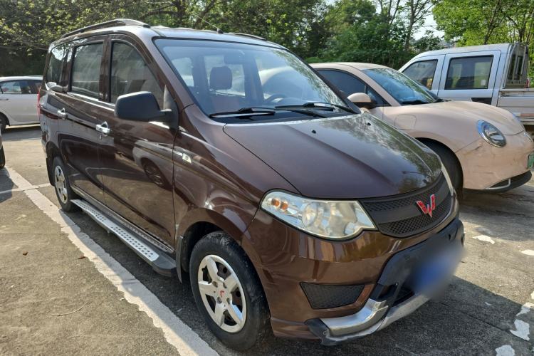 Used Wuling Hongguang 2015 1.2L S Base Model China V Standard Exterior 1