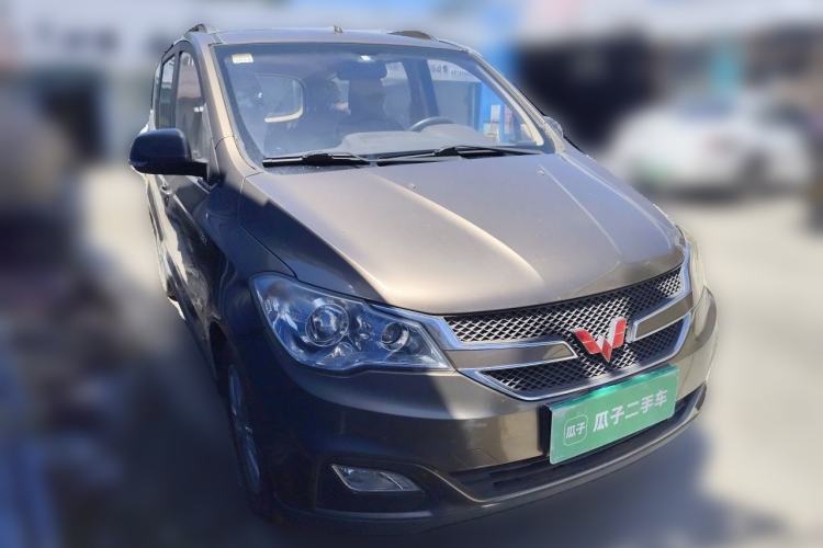 Used Wuling Hongguang 2015 1.5L S1 Comfort China V Standard Front Right 45 Deg