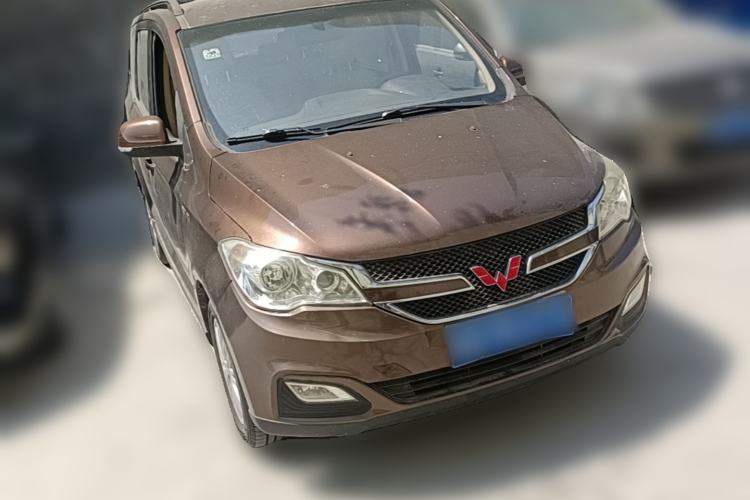 Used Wuling Hongguang 2015 1.5L S1 Comfort China V Standard Front Right 45 Deg