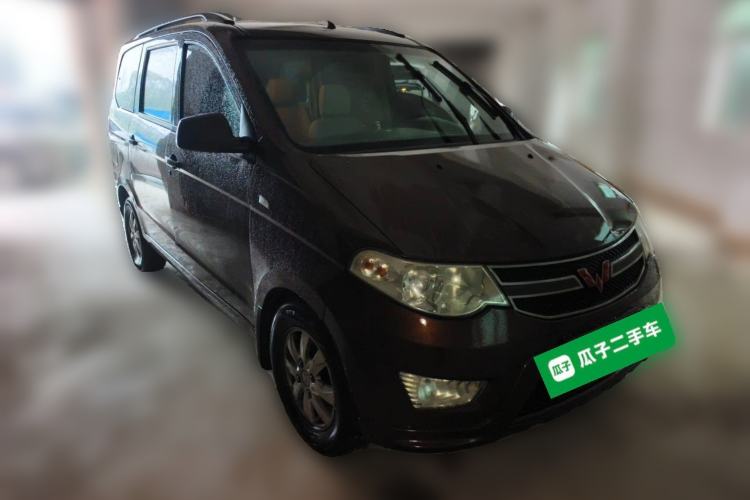 Used Wuling Hongguang 2015 1.5L S1 Standard China V-Emission Standards Front Right 45 Deg