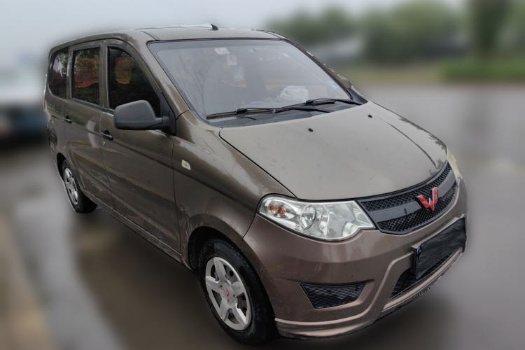 Used Wuling Hongguang 2015 1.2L S Base Model China V Standard Front Right 45 Deg