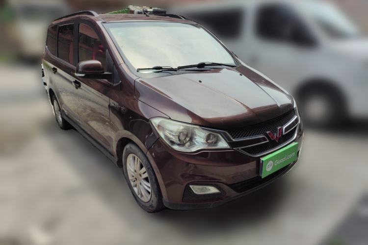 Used Wuling Hongguang 2015 1.5L S1 Comfort China V Standard Front Right 45 Deg