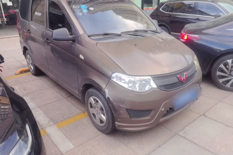 Used Wuling Hongguang 2015 1.2L S Base Model China V Standard Front Right 45 Deg