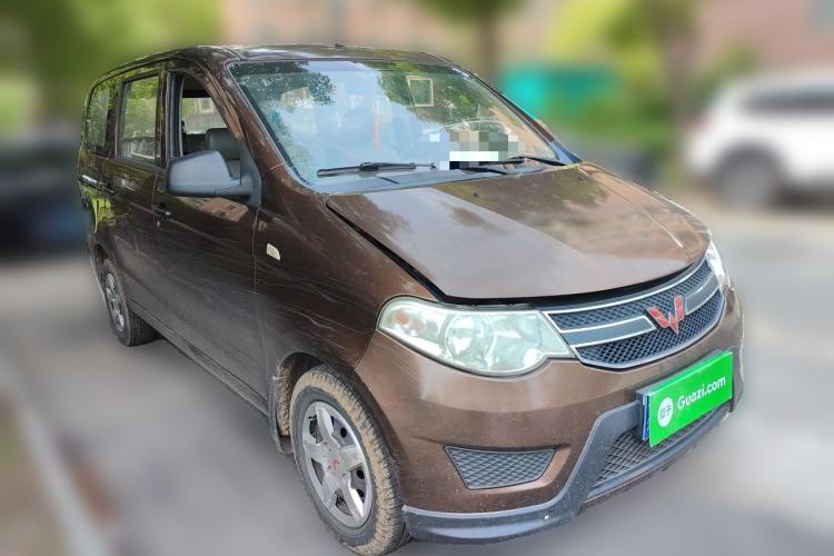 Used Wuling Hongguang 2015 1.2L S Base Model China V Standard Front Right 45 Deg