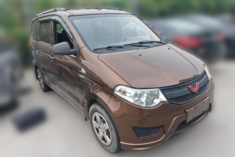 Used Wuling Hongguang 2015 1.2L S Base Model China IV Front Right 45 Deg