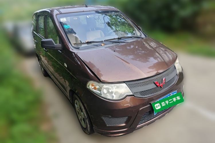 Used Wuling Hongguang 2015 1.5L S Base Model China IV Front Right 45 Deg
