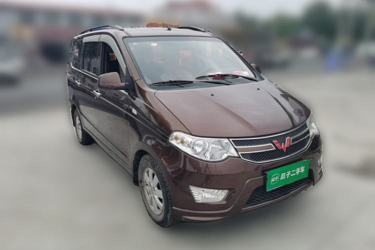 Used Wuling Hongguang 2015 1.5L S1 Standard China V-Emission Standards Front Right 45 Deg