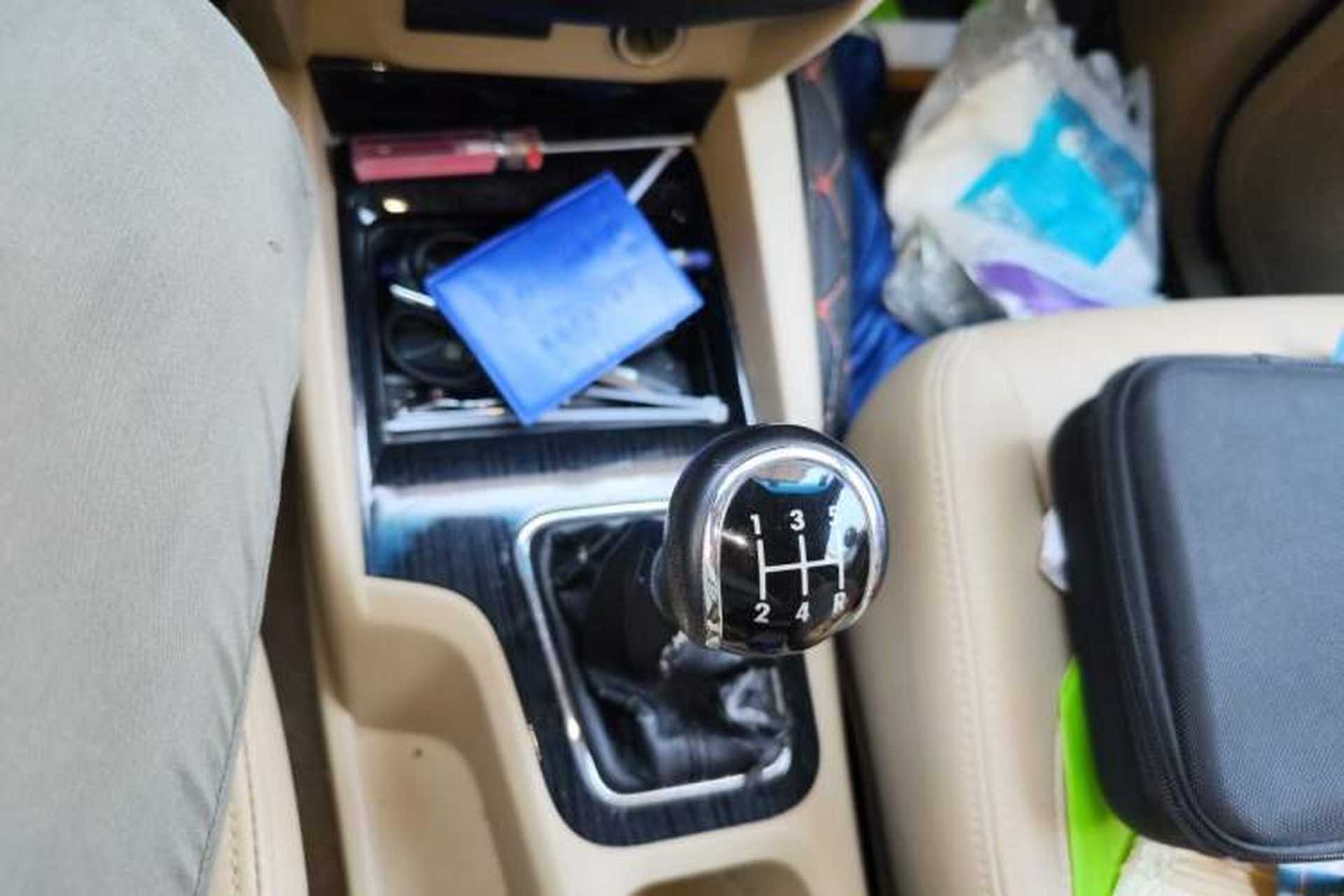 Used Wuling Hongguang 2015 1.5L S1 Comfort China V Standard Gear Lever