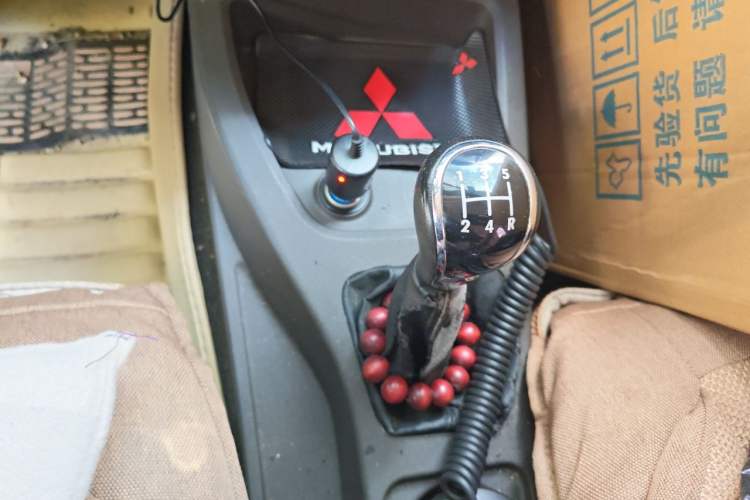 Used Wuling Hongguang 2015 1.5L S Basic Version China V Standard Gear Lever