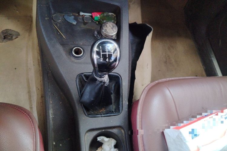 Used Wuling Hongguang 2015 1.2L S Base Model China V Standard Gear Lever